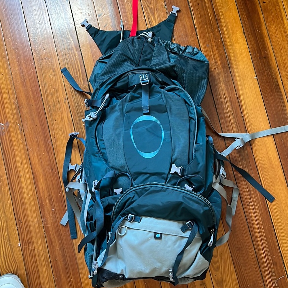 Osprey Ariel plus 70 women’s backpacking backpack unused!